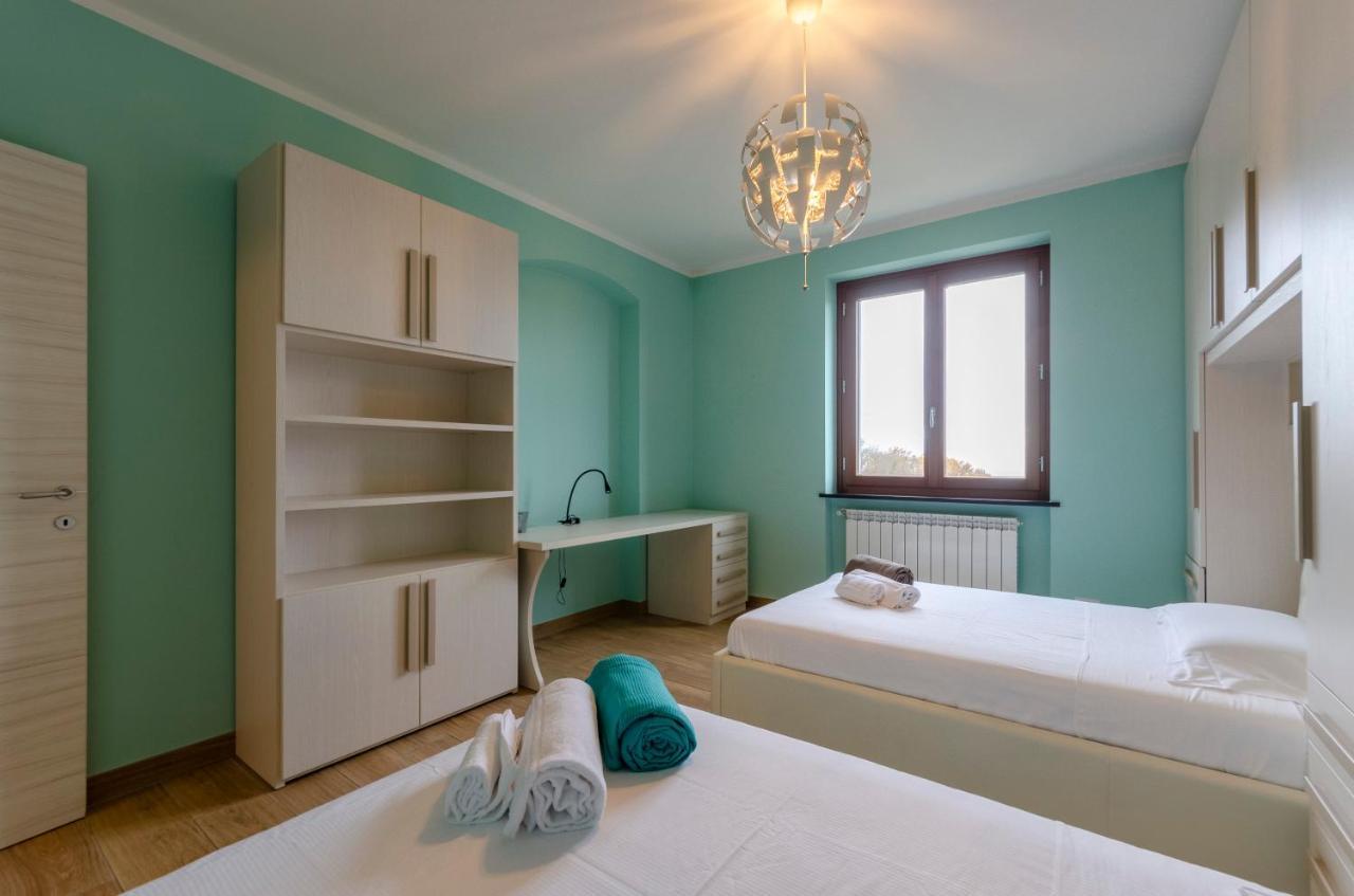 Altido Splendid Flat With Terrace & Magnificent View Breccanecca Exterior photo
